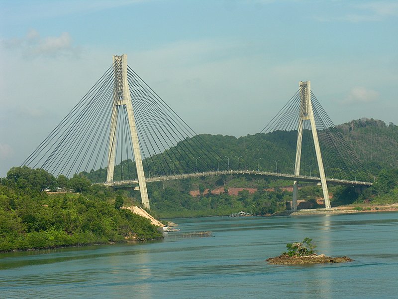 https://mdw-travel-data-us-east-1.s3.amazonaws.com/img/country/Indonesia/Barelang-View-Park/img_02.jpg
