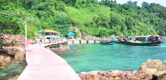 https://mdw-travel-data-us-east-1.s3.amazonaws.com/img/country/Indonesia/Berhala-Island/img_02.jpg