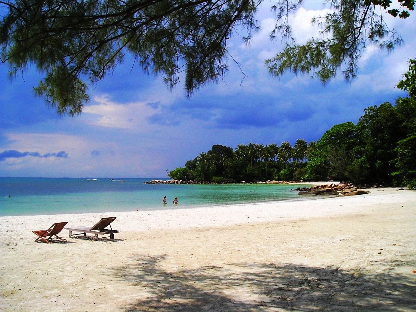 https://mdw-travel-data-us-east-1.s3.amazonaws.com/img/country/Indonesia/Bintan-Island/img_02.jpg