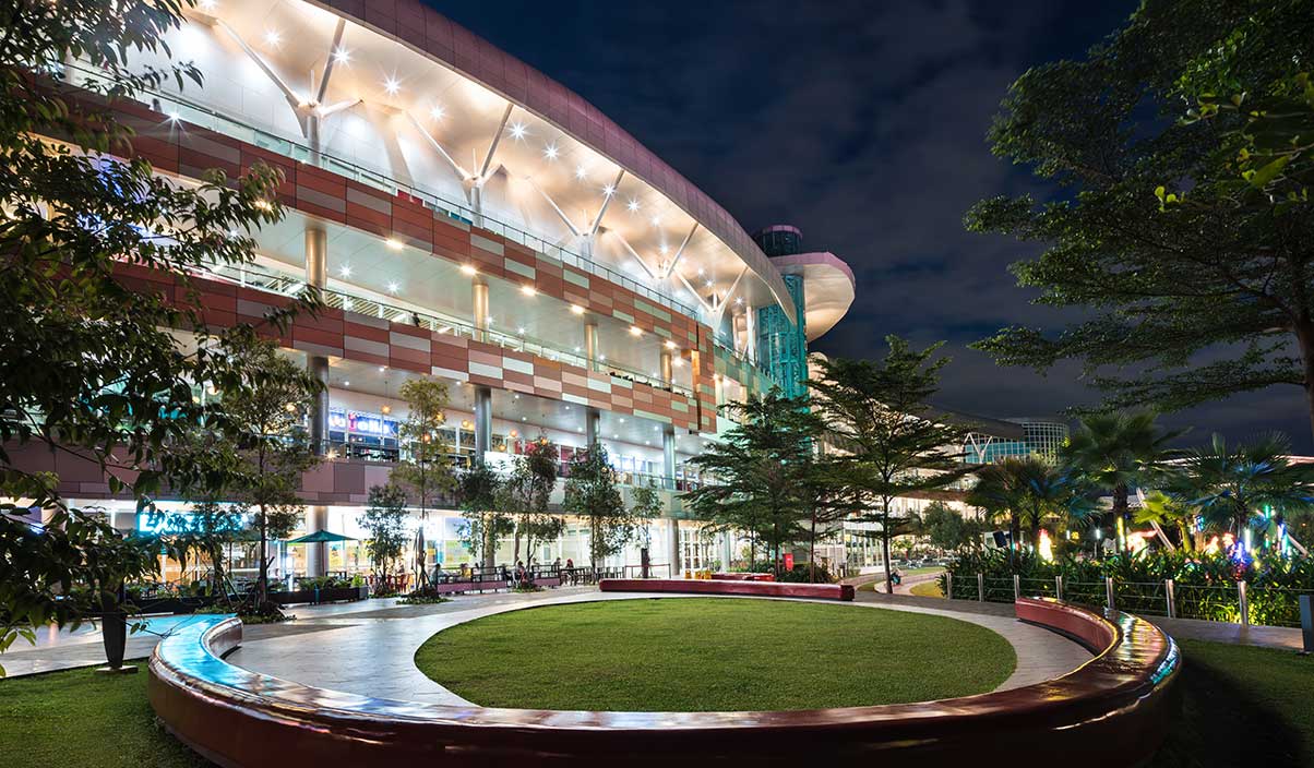 https://mdw-travel-data-us-east-1.s3.amazonaws.com/img/country/Indonesia/Bintaro-Jaya-Xchange-Mall/img_00.jpg