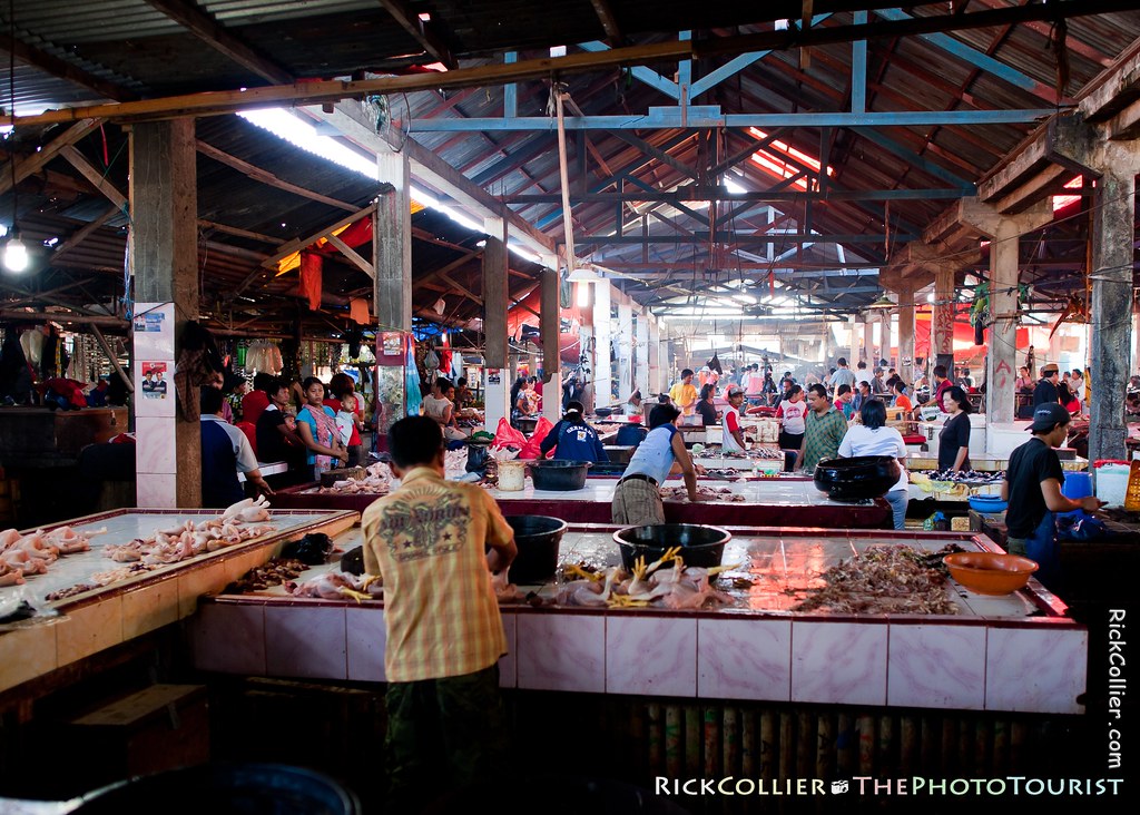 https://mdw-travel-data-us-east-1.s3.amazonaws.com/img/country/Indonesia/Bitung-Fish-Market/img_01.jpg