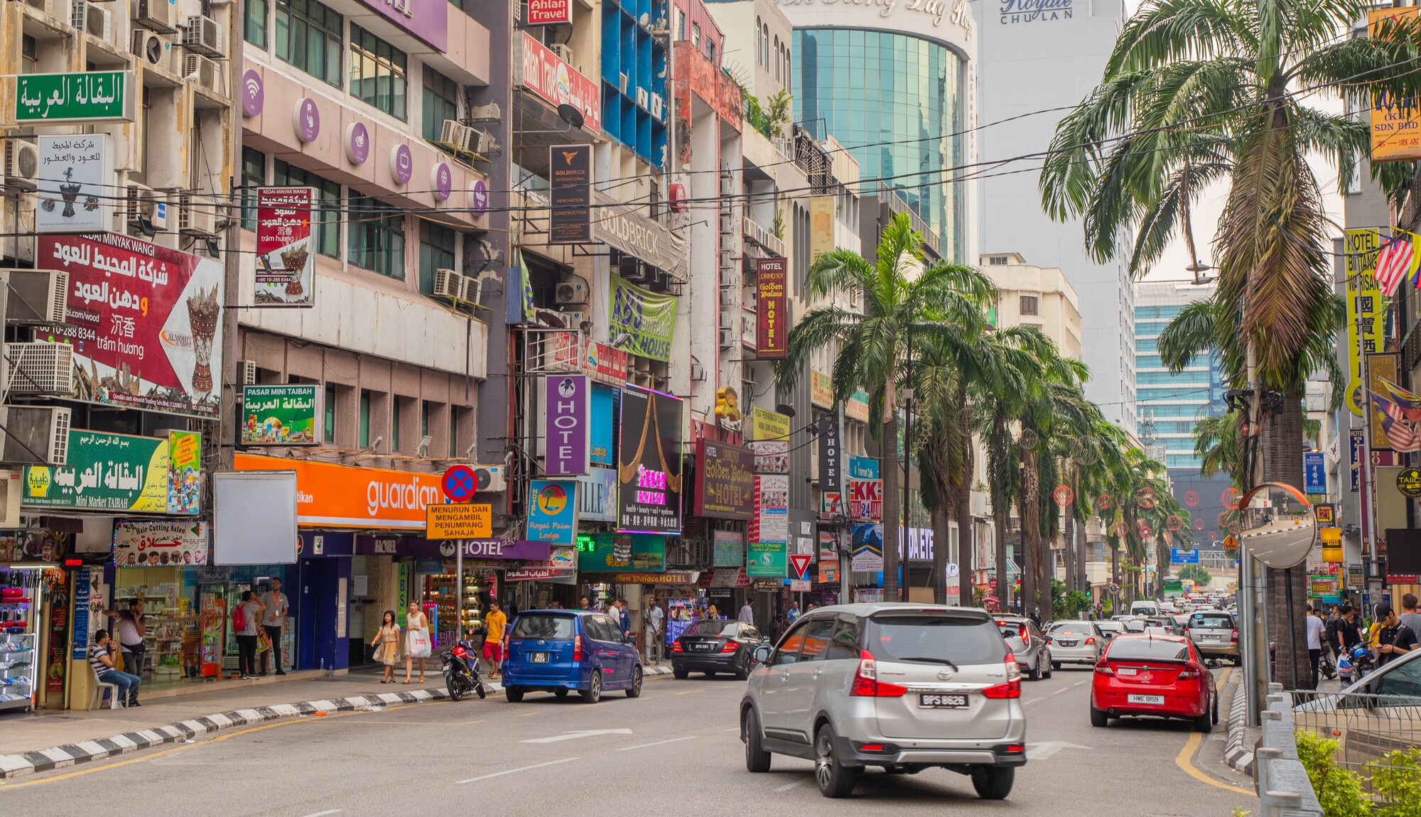 https://mdw-travel-data-us-east-1.s3.amazonaws.com/img/country/Indonesia/Bukit-Bintang/img_01.jpg