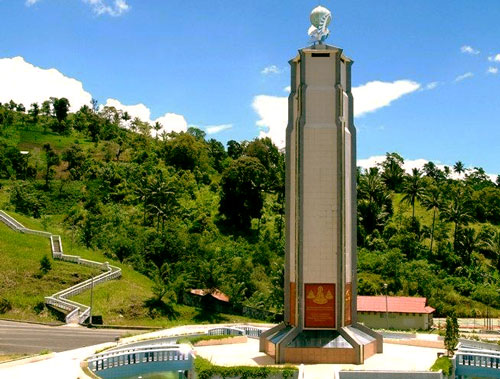 https://mdw-travel-data-us-east-1.s3.amazonaws.com/img/country/Indonesia/Bukit-Kasih/img_03.jpg