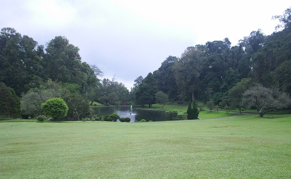 https://mdw-travel-data-us-east-1.s3.amazonaws.com/img/country/Indonesia/Cibodas-Botanical-Gardens/img_03.jpg