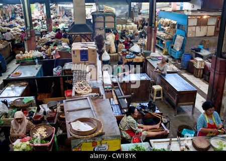 https://mdw-travel-data-us-east-1.s3.amazonaws.com/img/country/Indonesia/Gede-Market/img_03.jpg