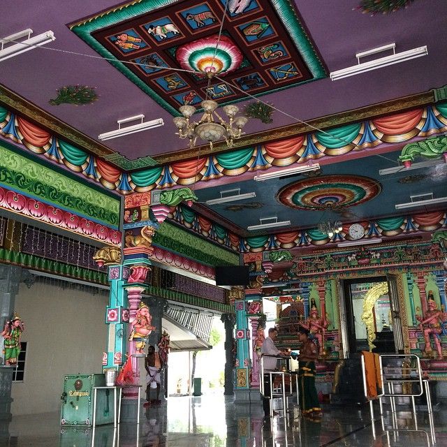https://mdw-travel-data-us-east-1.s3.amazonaws.com/img/country/Indonesia/Hindu-Temple---Sungai-Basah/img_02.jpg