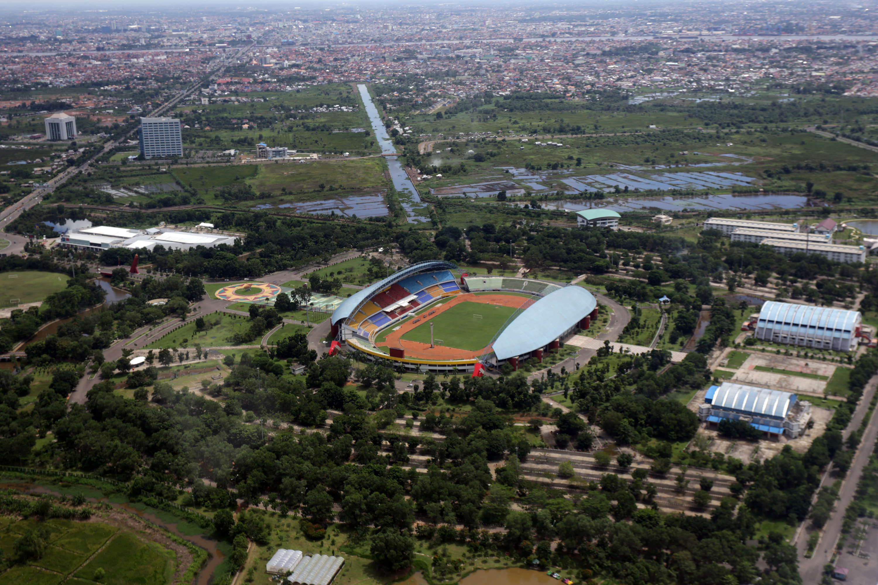 https://mdw-travel-data-us-east-1.s3.amazonaws.com/img/country/Indonesia/Jakabaring-Lake/img_02.jpg