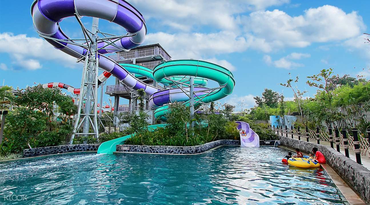 https://mdw-travel-data-us-east-1.s3.amazonaws.com/img/country/Indonesia/Jogja-Bay-Waterpark/img_03.jpg