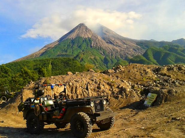 https://mdw-travel-data-us-east-1.s3.amazonaws.com/img/country/Indonesia/Kaliurang/img_03.jpg