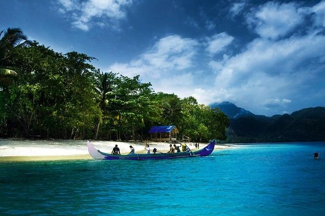 https://mdw-travel-data-us-east-1.s3.amazonaws.com/img/country/Indonesia/Kiluan-Bay/img_03.jpg