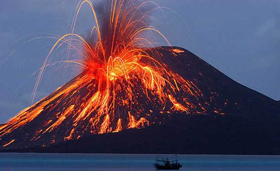 https://mdw-travel-data-us-east-1.s3.amazonaws.com/img/country/Indonesia/Krakatau-Monument/img_02.jpg