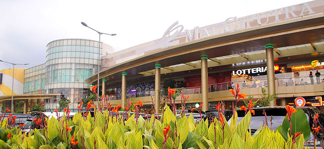 https://mdw-travel-data-us-east-1.s3.amazonaws.com/img/country/Indonesia/Mall-Ciputra-Cibubur/img_00.jpg