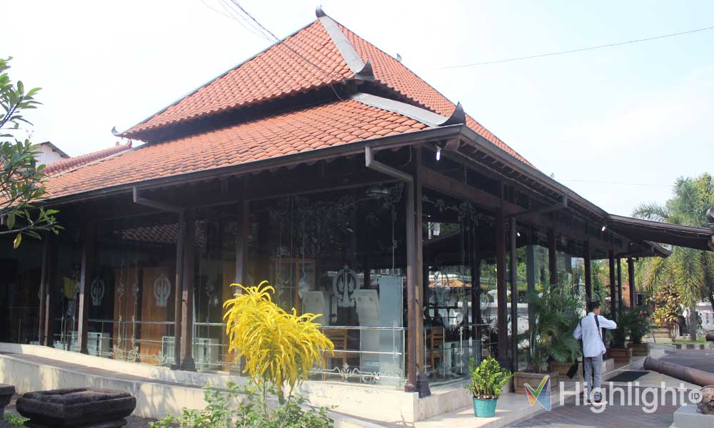 https://mdw-travel-data-us-east-1.s3.amazonaws.com/img/country/Indonesia/Museum-Sonobudoyo/img_02.jpg