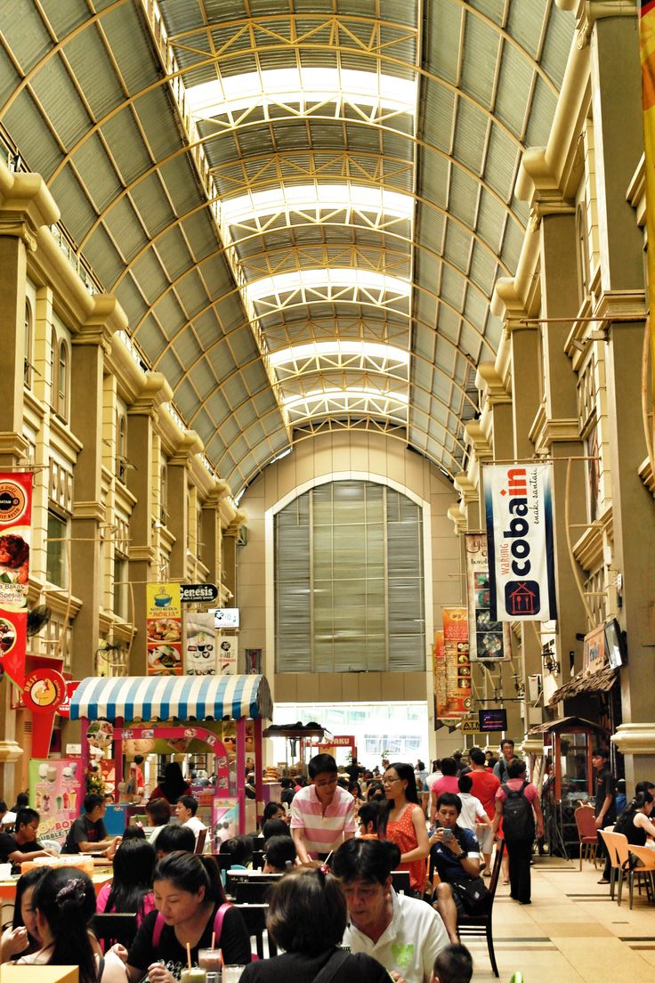 https://mdw-travel-data-us-east-1.s3.amazonaws.com/img/country/Indonesia/Nagoya-Hill-Shopping-Mall/img_01.jpg