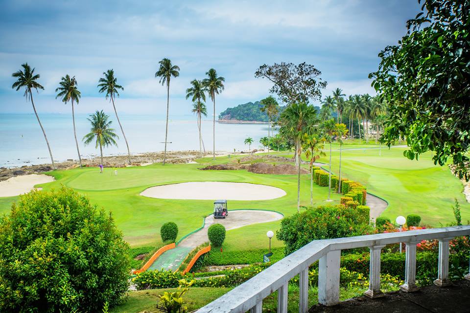https://mdw-travel-data-us-east-1.s3.amazonaws.com/img/country/Indonesia/Palm-Springs-Golf-&-Beach-Resort/img_02.jpg