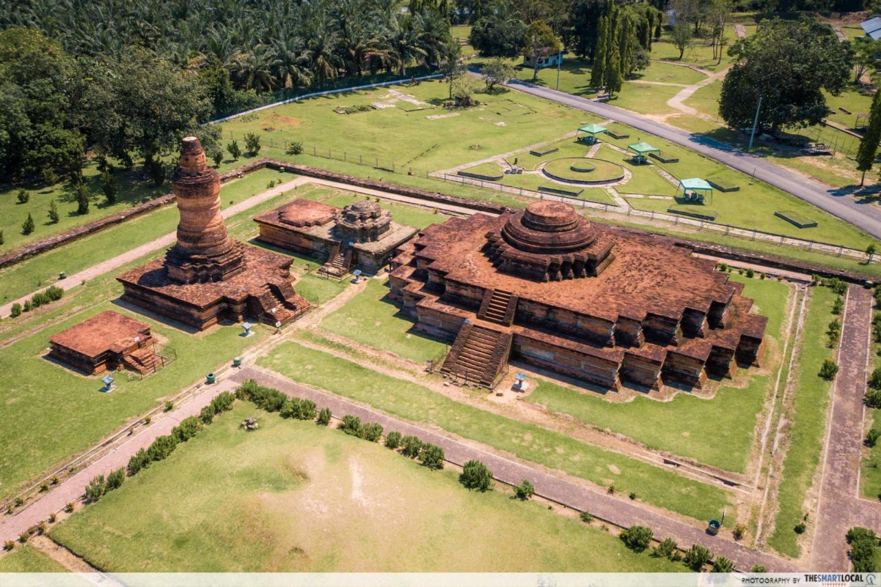 https://mdw-travel-data-us-east-1.s3.amazonaws.com/img/country/Indonesia/Pasar-Bawah---Pekanbaru/img_01.jpg