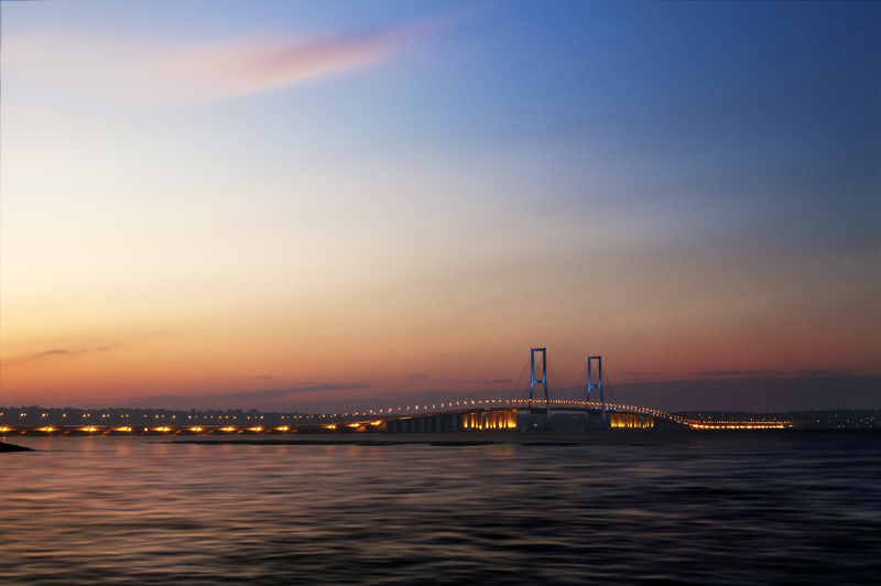 https://mdw-travel-data-us-east-1.s3.amazonaws.com/img/country/Indonesia/Red-Bridge-Surabaya/img_01.jpg