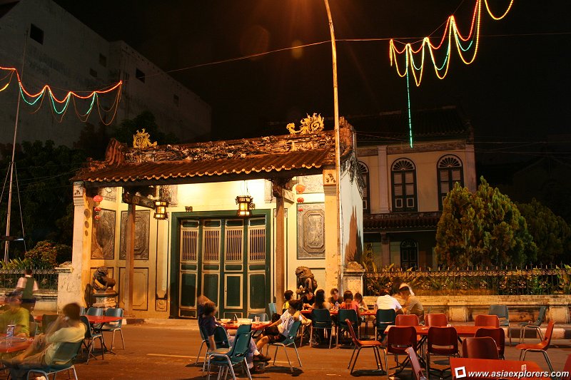 https://mdw-travel-data-us-east-1.s3.amazonaws.com/img/country/Indonesia/Rumah-Tjong-A-Fie/img_03.jpg