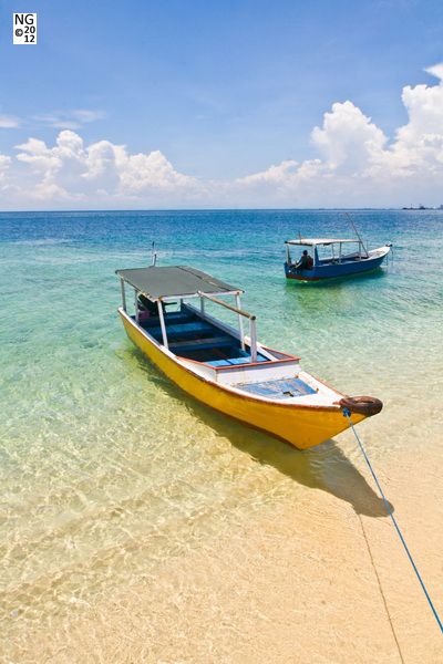https://mdw-travel-data-us-east-1.s3.amazonaws.com/img/country/Indonesia/Samalona-Island/img_03.jpg