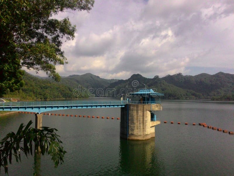 https://mdw-travel-data-us-east-1.s3.amazonaws.com/img/country/Indonesia/Sempor-Reservoir/img_00.jpg