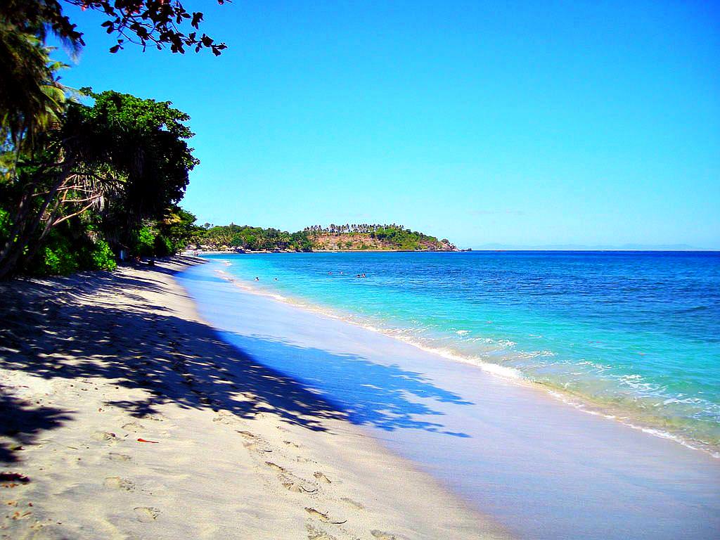 https://mdw-travel-data-us-east-1.s3.amazonaws.com/img/country/Indonesia/Senggigi-Beach/img_02.jpg