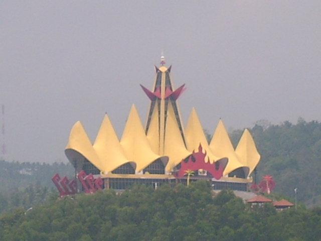 https://mdw-travel-data-us-east-1.s3.amazonaws.com/img/country/Indonesia/Siger-Tower/img_03.jpg