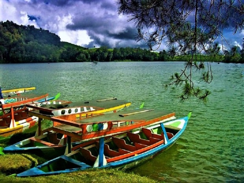 https://mdw-travel-data-us-east-1.s3.amazonaws.com/img/country/Indonesia/Situ-Patenggang/img_01.jpg