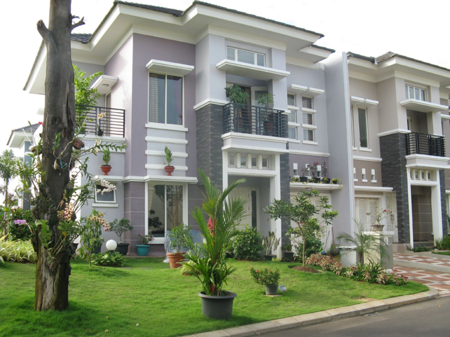 https://mdw-travel-data-us-east-1.s3.amazonaws.com/img/country/Indonesia/Summarecon-Mal-Serpong/img_03.jpg