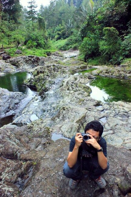 https://mdw-travel-data-us-east-1.s3.amazonaws.com/img/country/Indonesia/Telaga-Sunyi/img_03.jpg