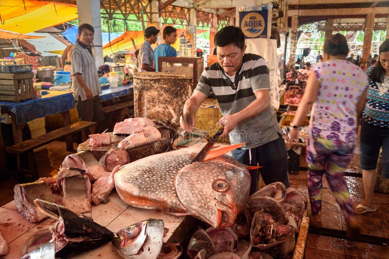 https://mdw-travel-data-us-east-1.s3.amazonaws.com/img/country/Indonesia/Tomohon-Traditional-Market/img_03.jpg