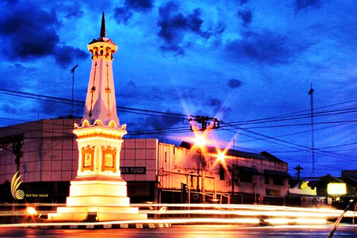 https://mdw-travel-data-us-east-1.s3.amazonaws.com/img/country/Indonesia/Tugu-Adipura/img_01.jpg