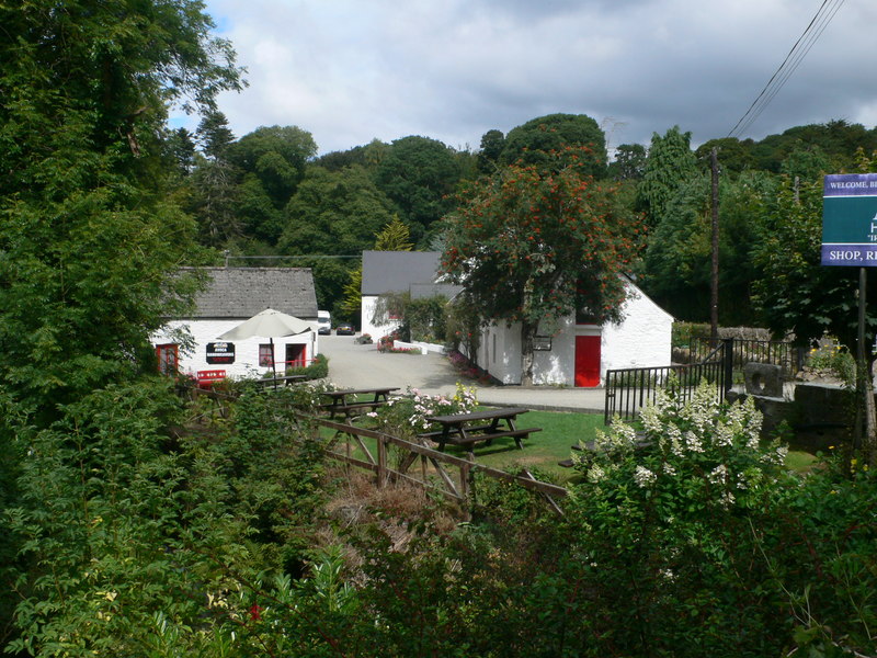 https://mdw-travel-data-us-east-1.s3.amazonaws.com/img/country/Ireland/Avoca-Handweavers/img_02.jpg