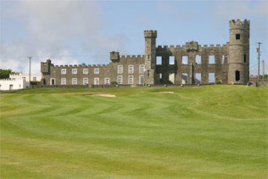 https://mdw-travel-data-us-east-1.s3.amazonaws.com/img/country/Ireland/Ballyheigue-Castle-Golf-Course/img_01.jpg