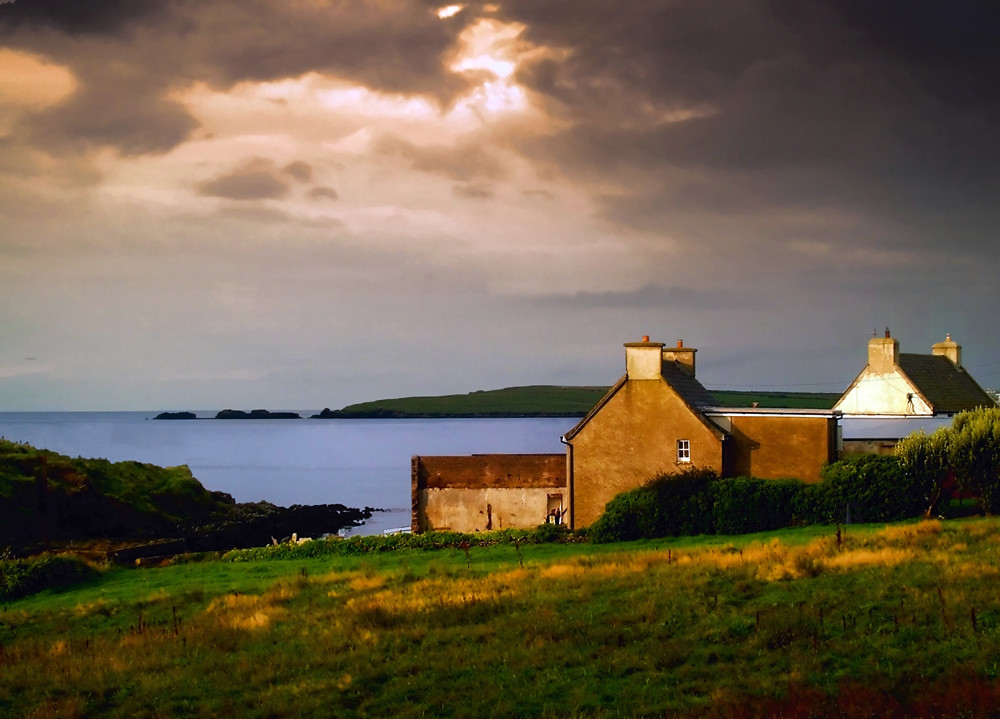 https://mdw-travel-data-us-east-1.s3.amazonaws.com/img/country/Ireland/Ballymore-Heritage-Centre/img_00.jpg