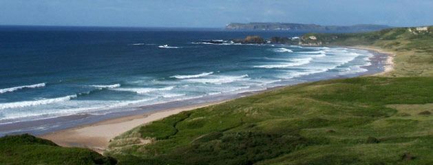 https://mdw-travel-data-us-east-1.s3.amazonaws.com/img/country/Ireland/Banna-Beach/img_03.jpg