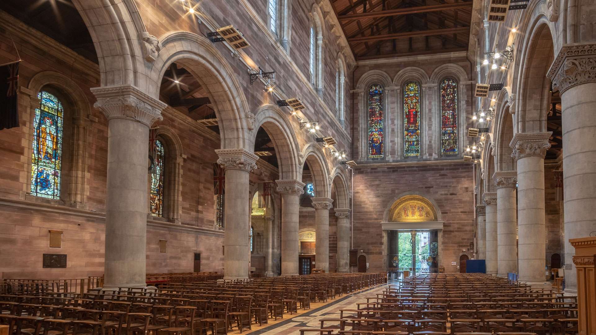 https://mdw-travel-data-us-east-1.s3.amazonaws.com/img/country/Ireland/Belfast-Cathedral/img_01.jpg