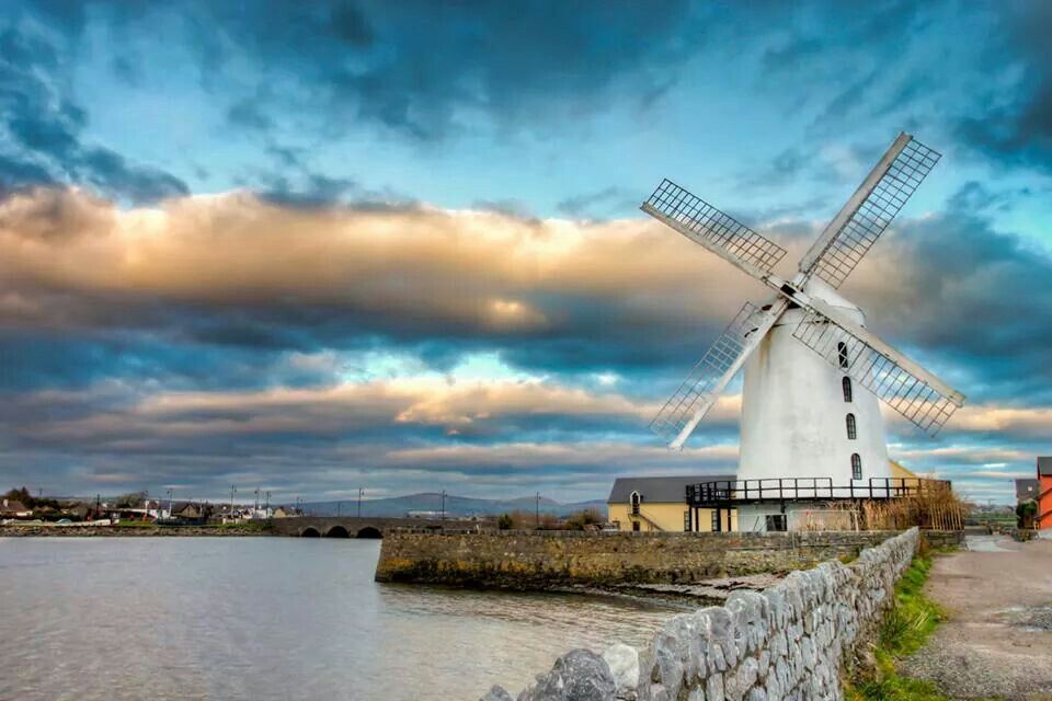 https://mdw-travel-data-us-east-1.s3.amazonaws.com/img/country/Ireland/Blennerville-Windmill/img_02.jpg