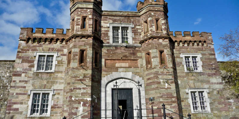 https://mdw-travel-data-us-east-1.s3.amazonaws.com/img/country/Ireland/Cork-City-Gaol/img_02.jpg
