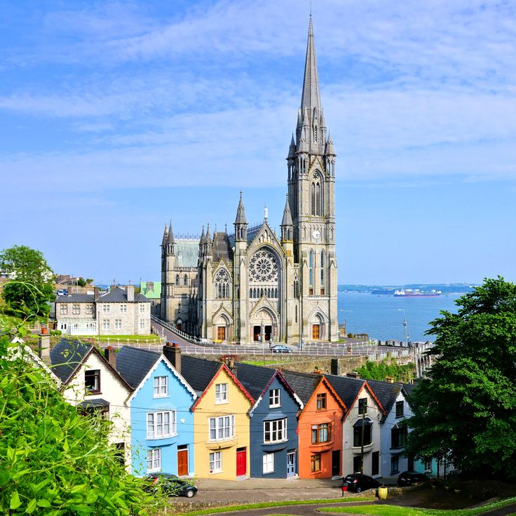 https://mdw-travel-data-us-east-1.s3.amazonaws.com/img/country/Ireland/Cork-City-Hall/img_02.jpg