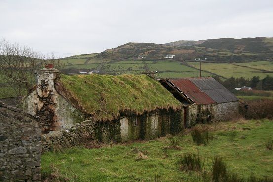 https://mdw-travel-data-us-east-1.s3.amazonaws.com/img/country/Ireland/Doreens-Cottages/img_02.jpg