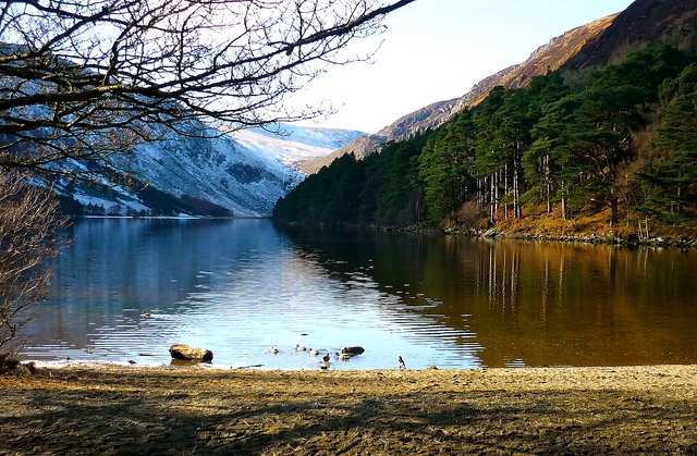 https://mdw-travel-data-us-east-1.s3.amazonaws.com/img/country/Ireland/Glendalough/img_02.jpg