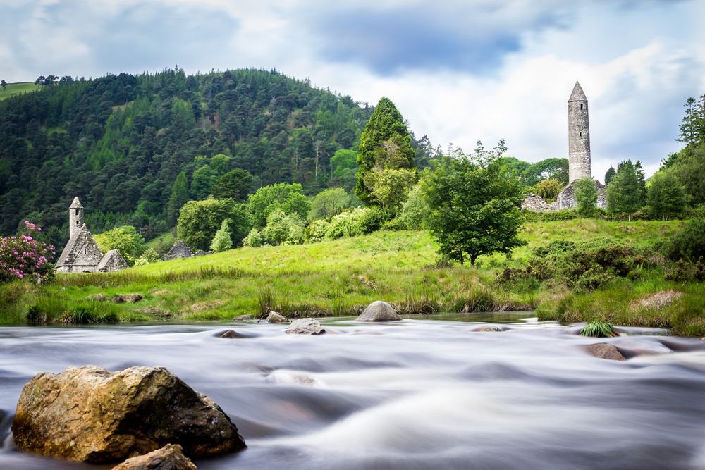 https://mdw-travel-data-us-east-1.s3.amazonaws.com/img/country/Ireland/Glenealy/img_01.jpg