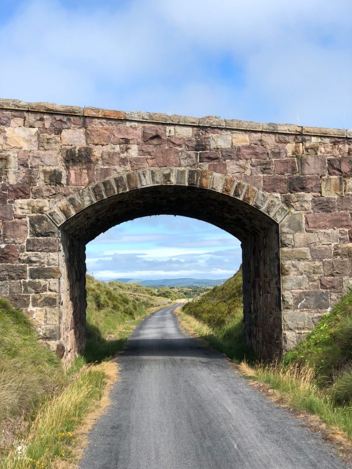 https://mdw-travel-data-us-east-1.s3.amazonaws.com/img/country/Ireland/Great-Western-Greenway/img_01.jpg