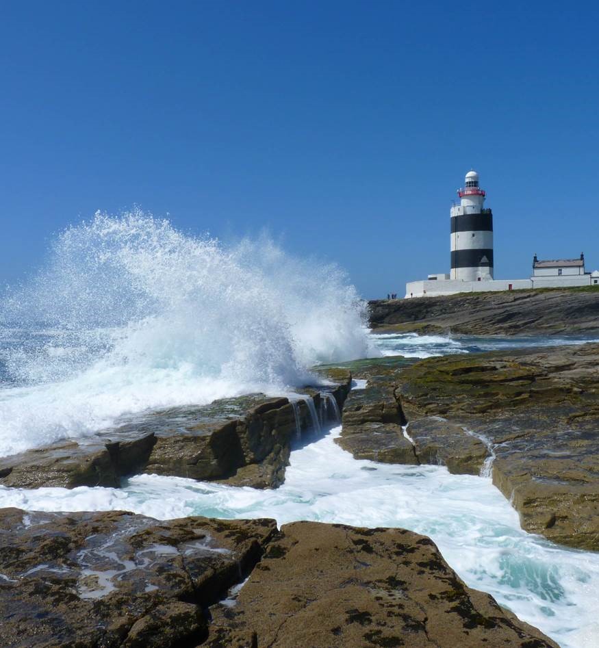 https://mdw-travel-data-us-east-1.s3.amazonaws.com/img/country/Ireland/Hook-Lighthouse/img_01.jpg