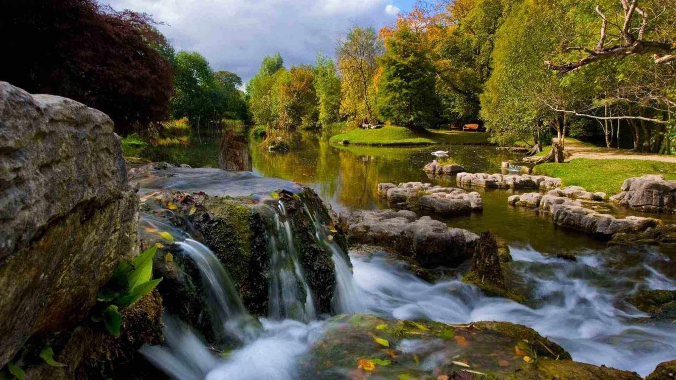 https://mdw-travel-data-us-east-1.s3.amazonaws.com/img/country/Ireland/Japanese-Gardens/img_01.jpg