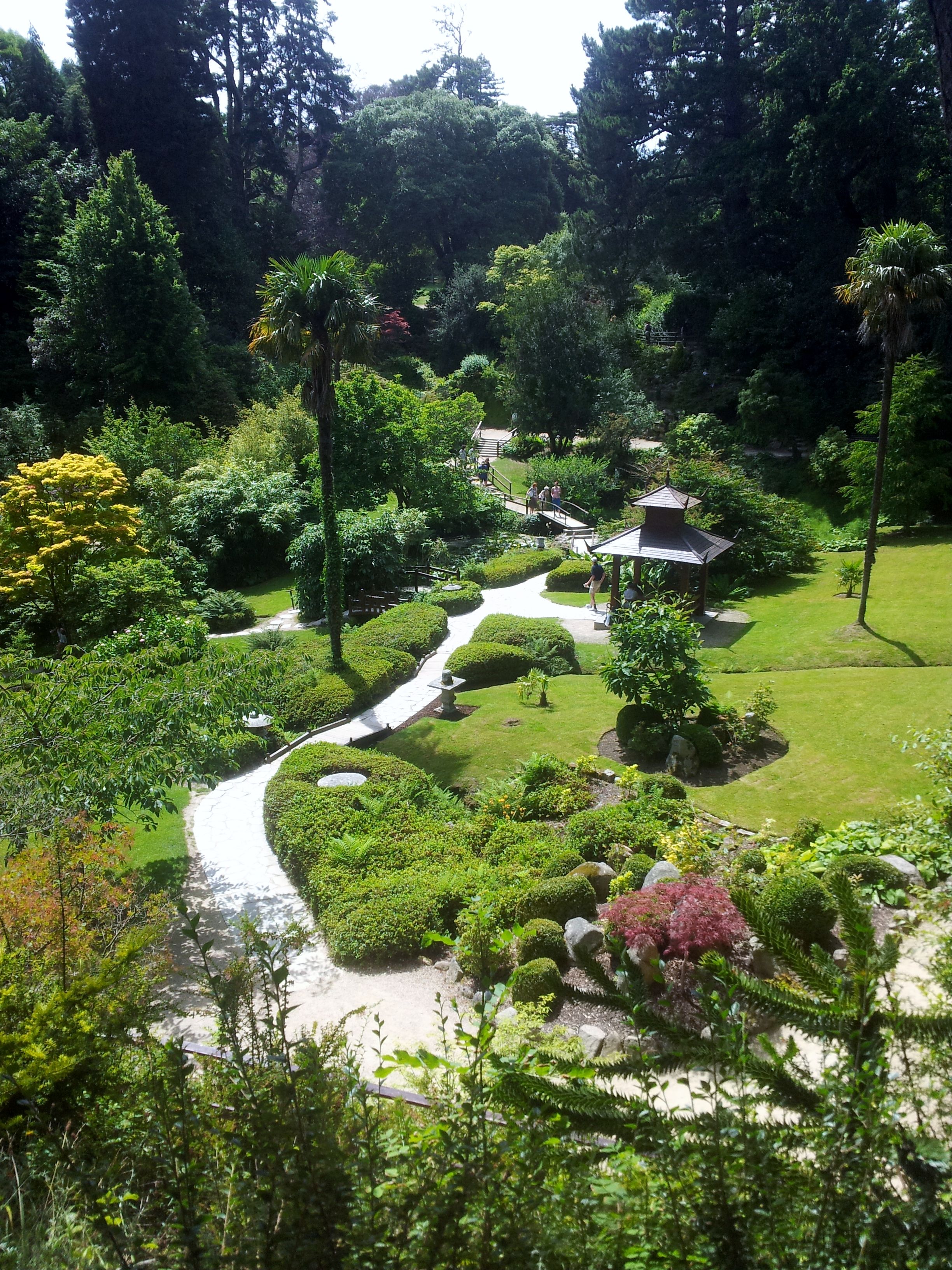 https://mdw-travel-data-us-east-1.s3.amazonaws.com/img/country/Ireland/Japanese-Gardens/img_03.jpg