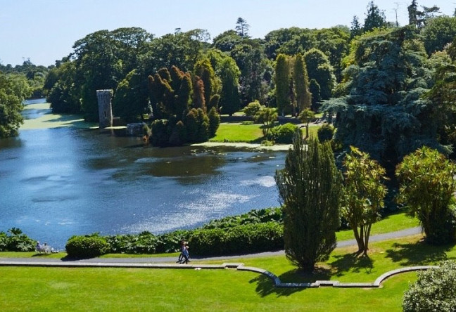 https://mdw-travel-data-us-east-1.s3.amazonaws.com/img/country/Ireland/Johnstown-Castle-Estate-Museum-&-Gardens/img_03.jpg