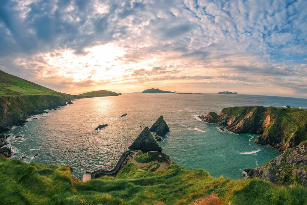 https://mdw-travel-data-us-east-1.s3.amazonaws.com/img/country/Ireland/Kerry-County-Cricket-Club/img_02.jpg