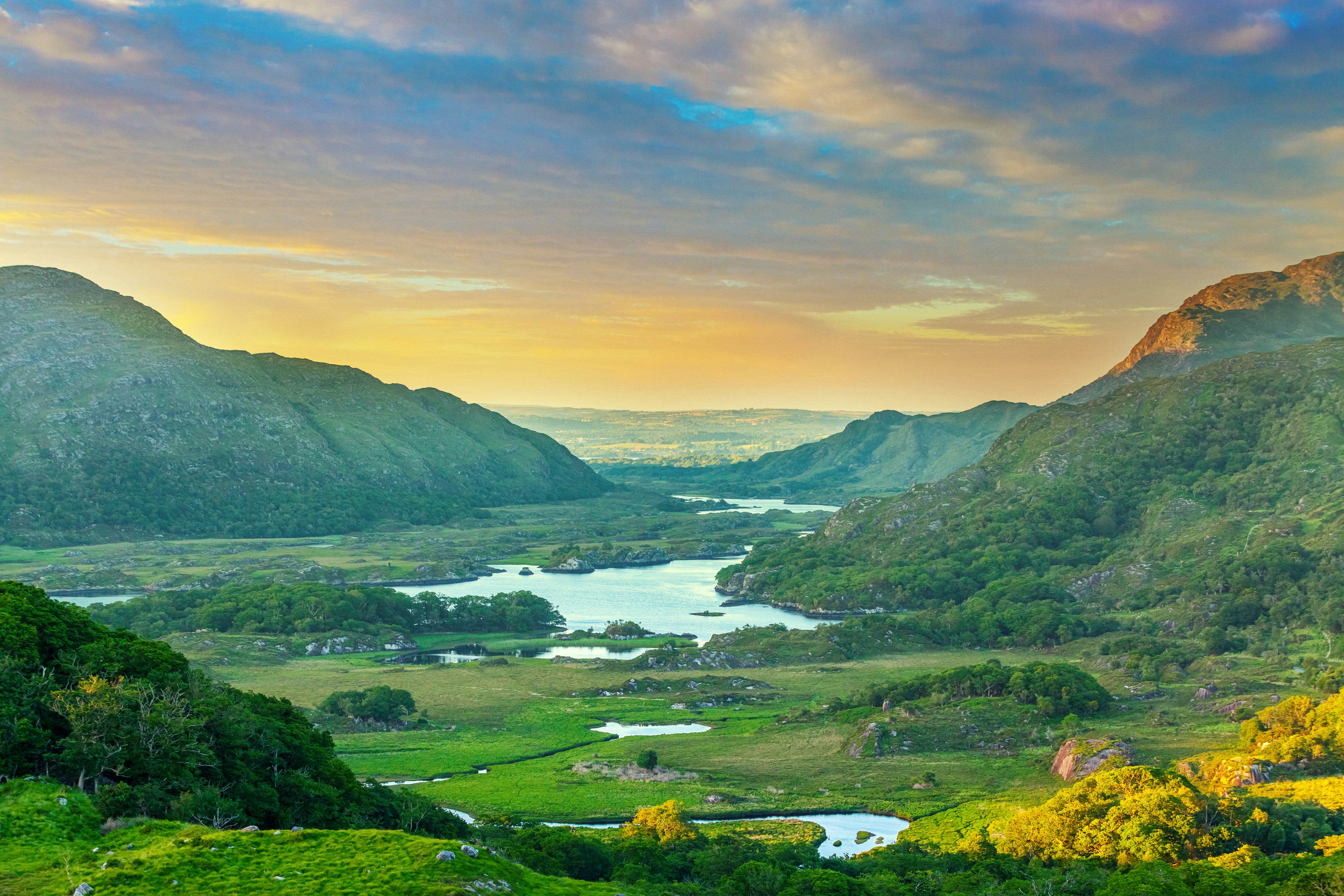 https://mdw-travel-data-us-east-1.s3.amazonaws.com/img/country/Ireland/Kerry-County-Cricket-Club/img_03.jpg