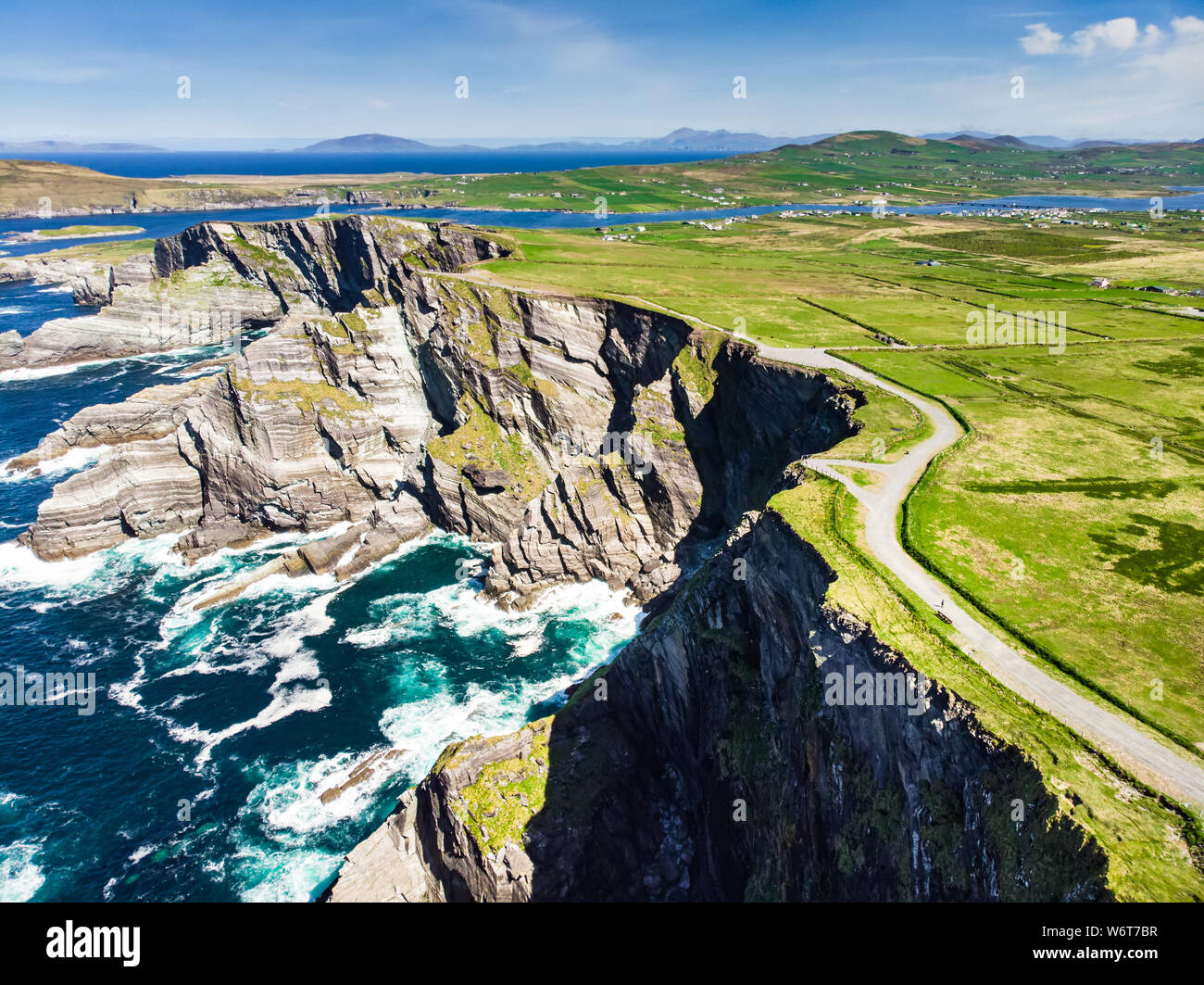 https://mdw-travel-data-us-east-1.s3.amazonaws.com/img/country/Ireland/Kerry-County-Library/img_02.jpg